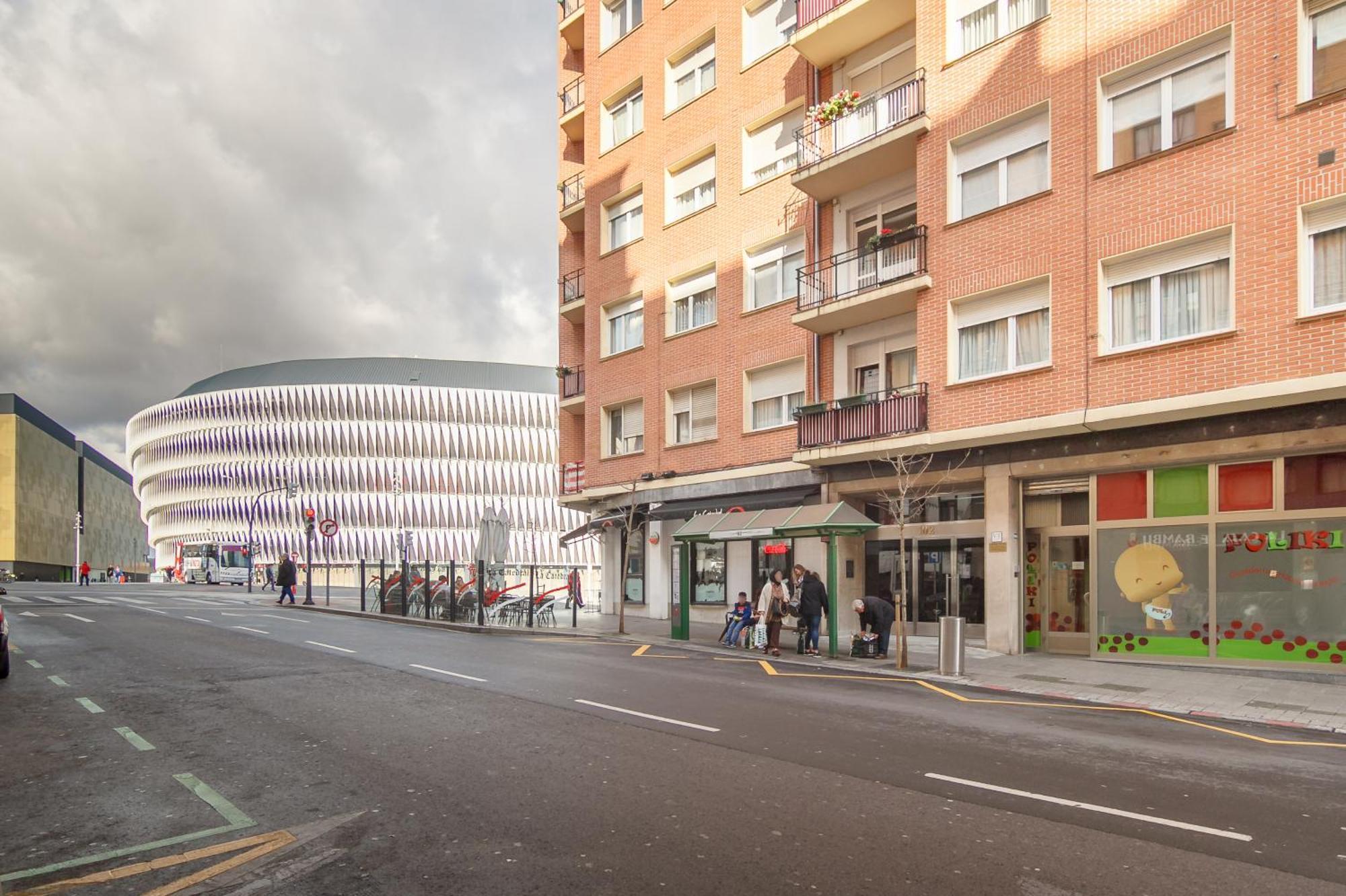 San Mames Apartment - Free Parking Bilbao Exterior photo